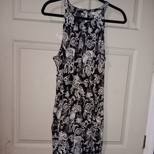 Euc White House Black Market Elegant Black and White Paisley Romper Sz L